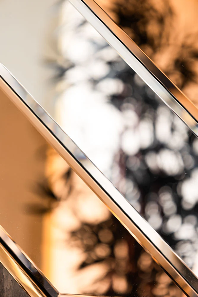 70s-Inspired Copper Wall Mirror - Image 5