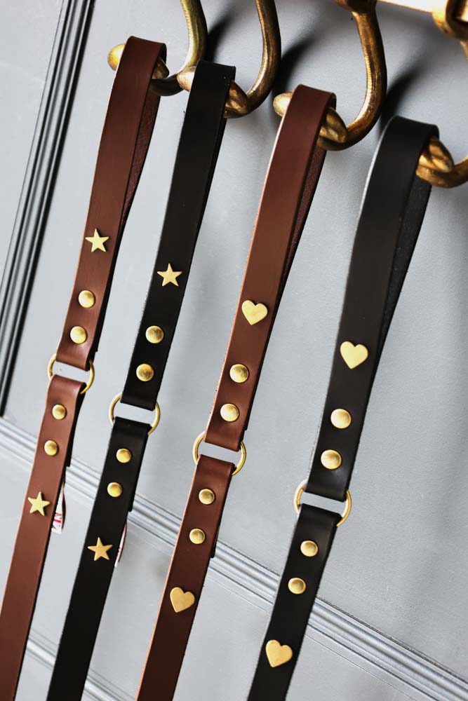 Black Leather Dog Lead With Stars - Image 8