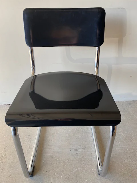 Retro Inspired Curved Dining Chair in Black - SECONDS - Image 2