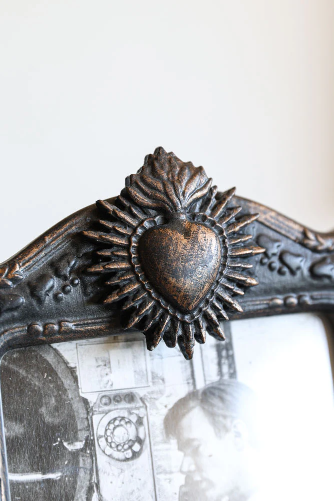 Traditional Milagro Photo Frame - Medium - Image 2